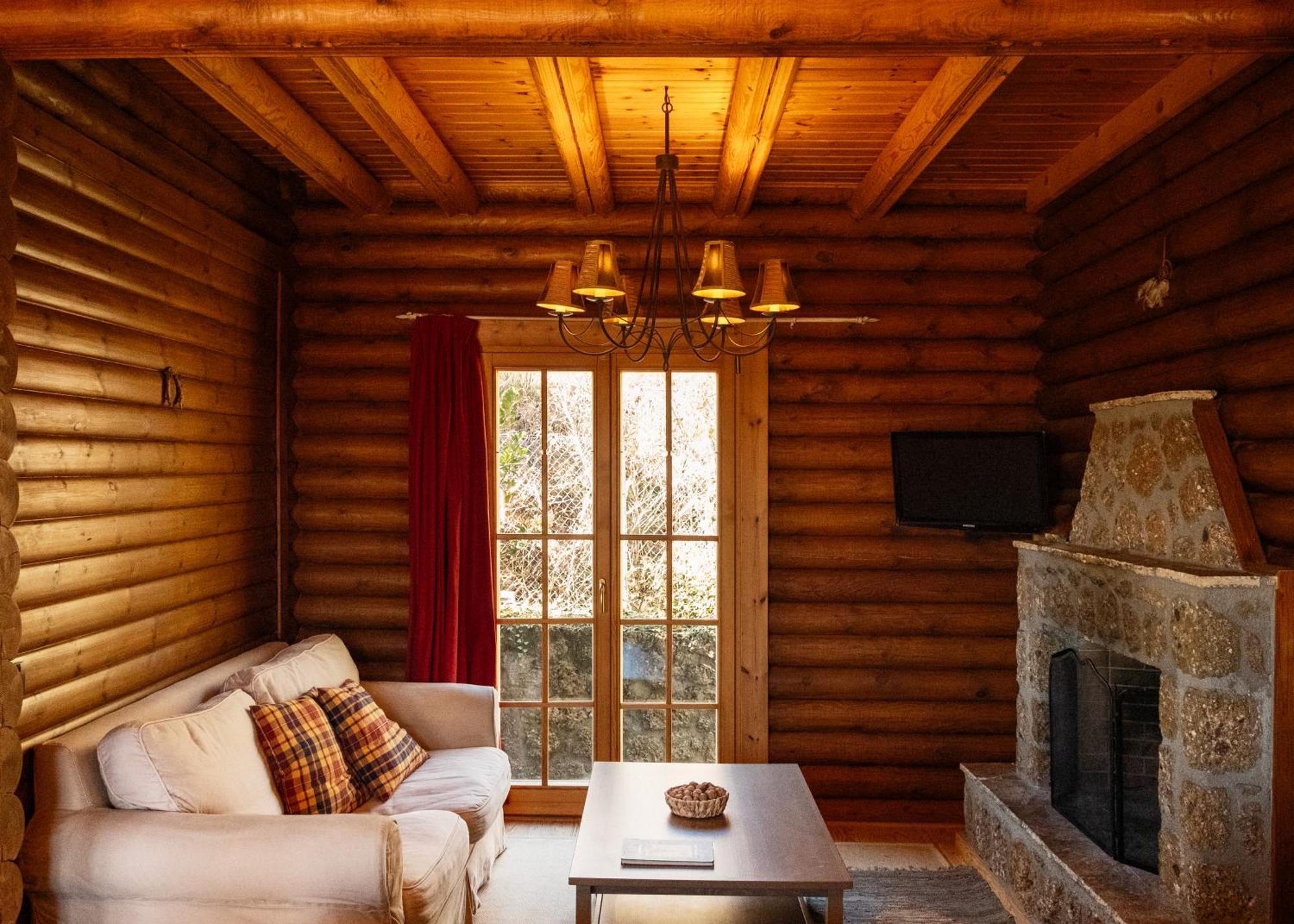 Paradise Chalet Ano Trikala Buitenkant foto